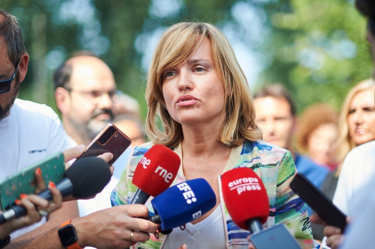 La ministra de Educación y FP y portavoz de la Comisión Ejecutiva Federal del PSOE, Pilar Alegría, en Torrelavega. EP / César Ortiz Fernández.