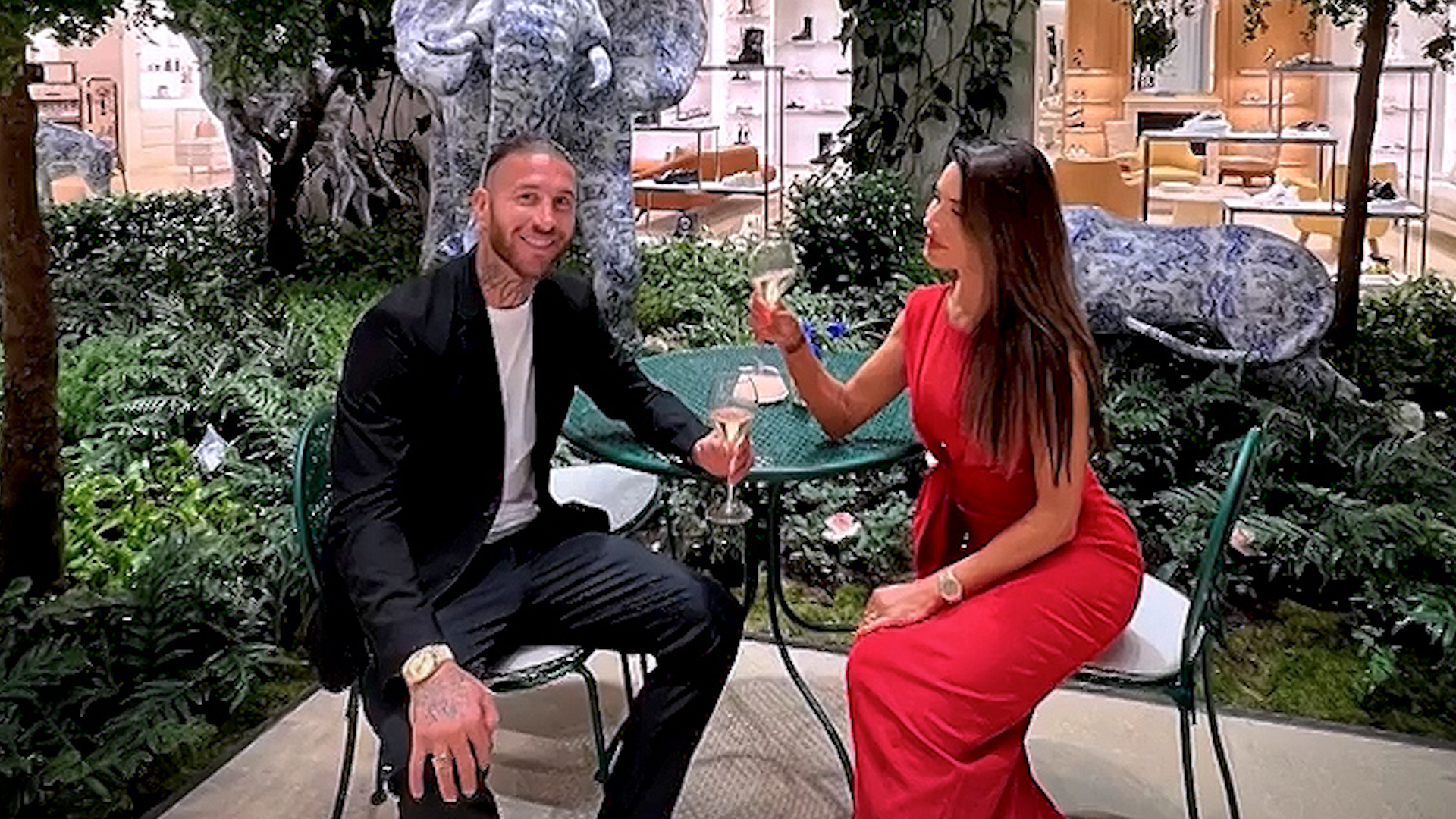 Sergio Ramos y Pilar Rubio celebran su décimo aniversario en París