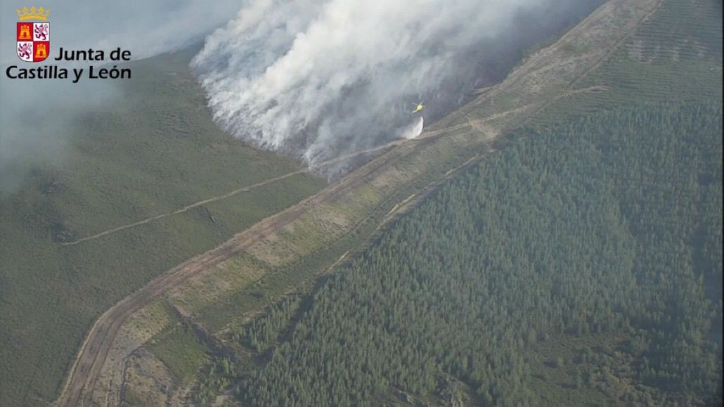 Imagen del incendio. Junta de Castilla y León. 