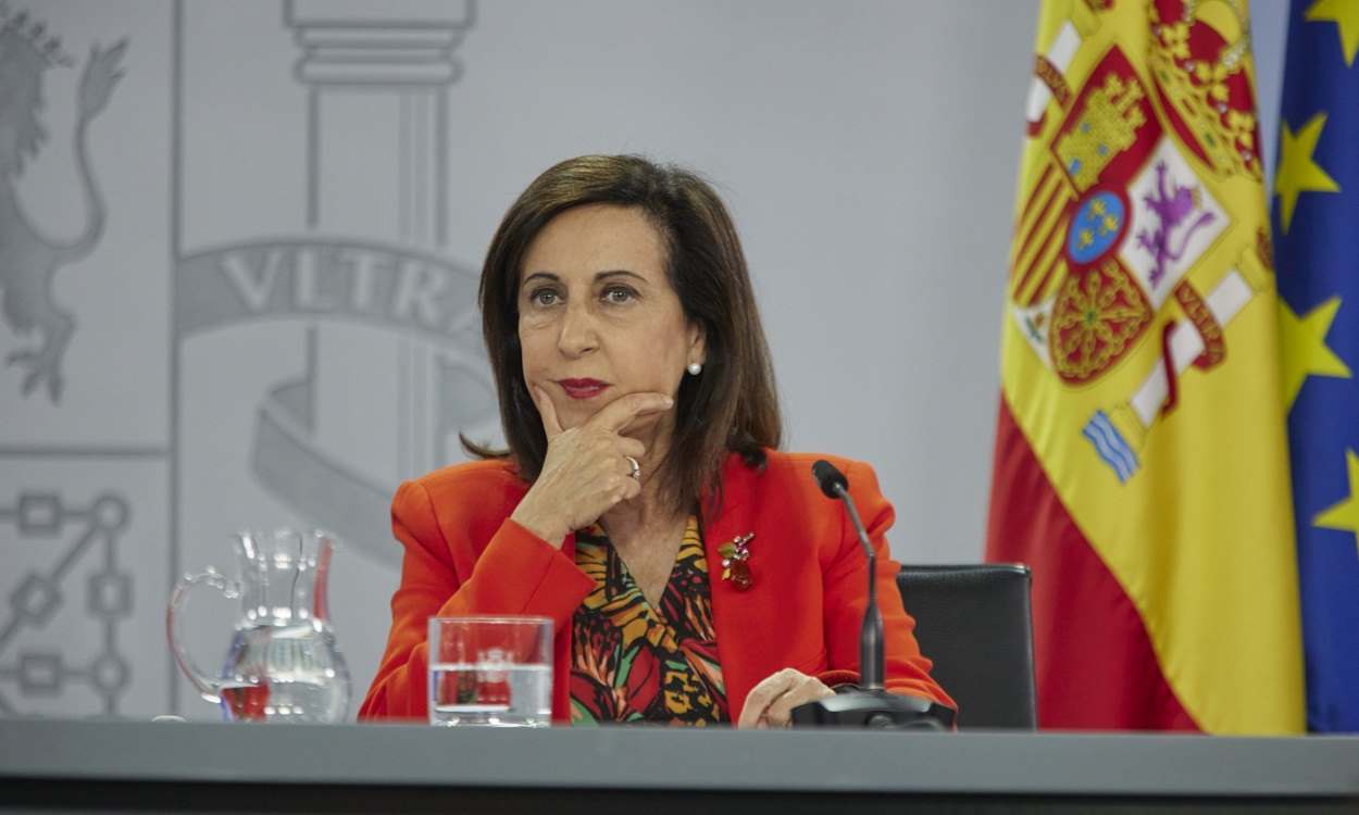 La ministra de Defensa, Margarita Robles, en rueda de prensa. EP