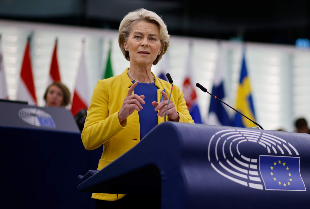 Ursula von der Leyen, presidenta de la Comisión Europea, en el momento de inaugurar el Pleno del Parlamento. EP
