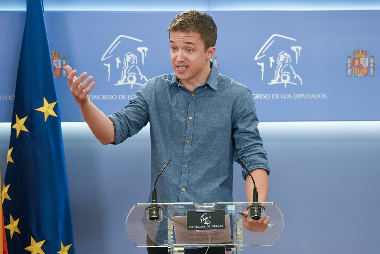 El líder de Más País, Íñigo Errejón, durante la rueda de prensa de este martes. EP.