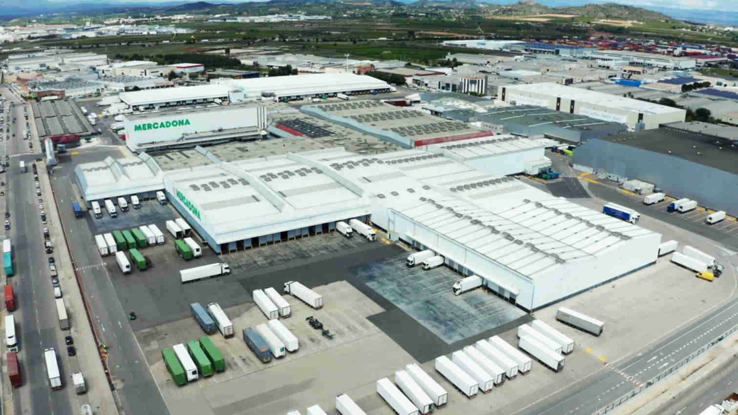 Imagen aérea del bloque logístico de Mercadona en Riba Roja del Túria (Valencia)