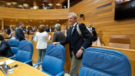 El presidente gallego, Alfonso Rueda, en una sesión de control en el Parlamento regional (Foto: Xunta de Galicia).