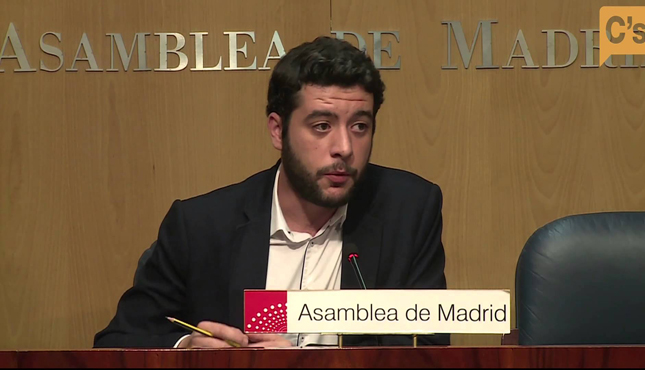 El número dos de Ciudadanos en la Asamblea de Madrid reconoce haber trabajado sin contrato como abogado