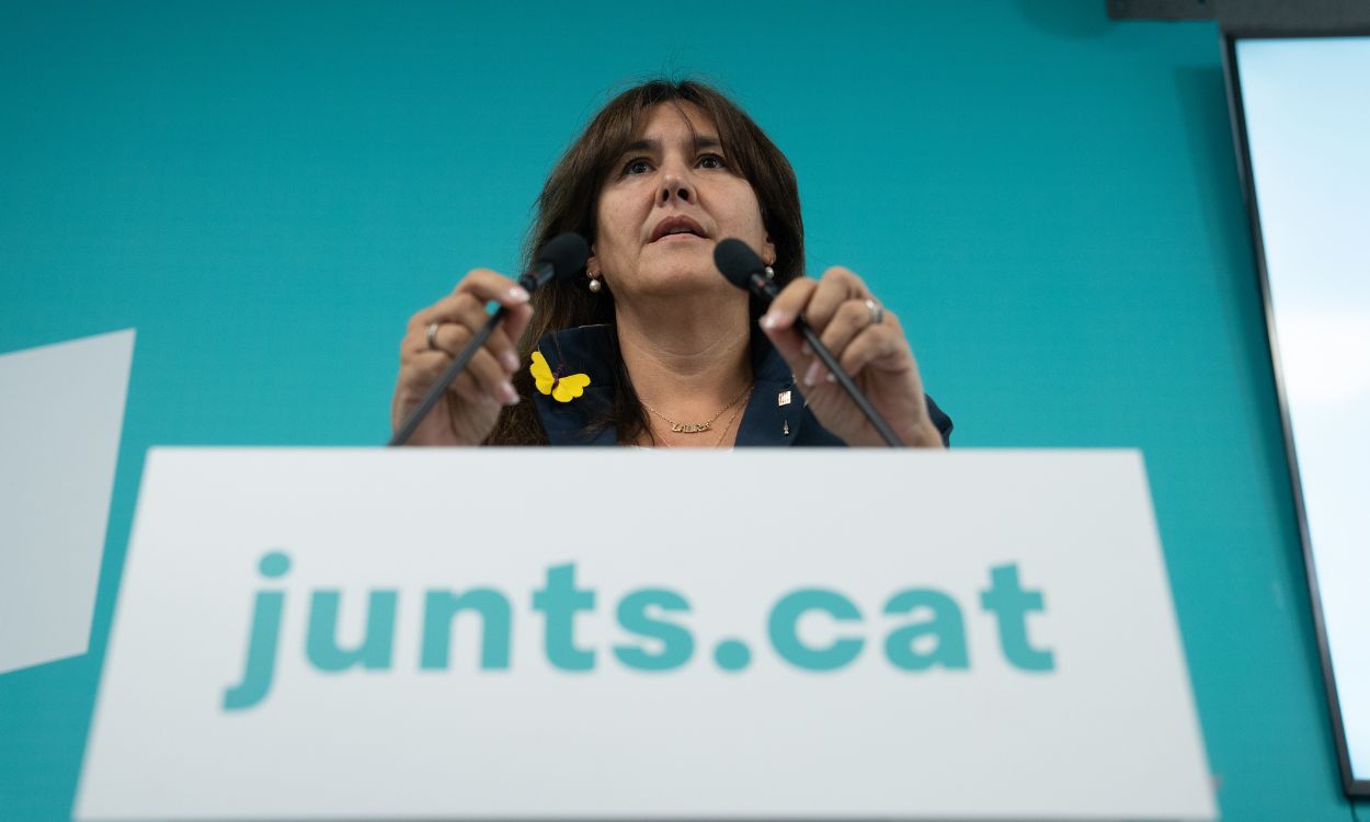 La presidenta de Junts, Laura Borràs, en rueda de prensa. EP.