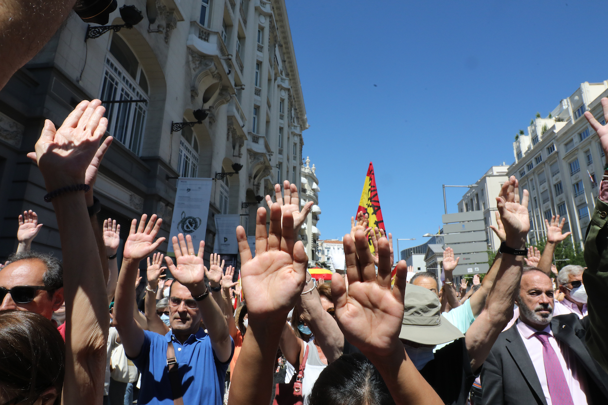 Neos es la organización ultracatólica que está detrás del vídeo que reivindica el término facha. EP