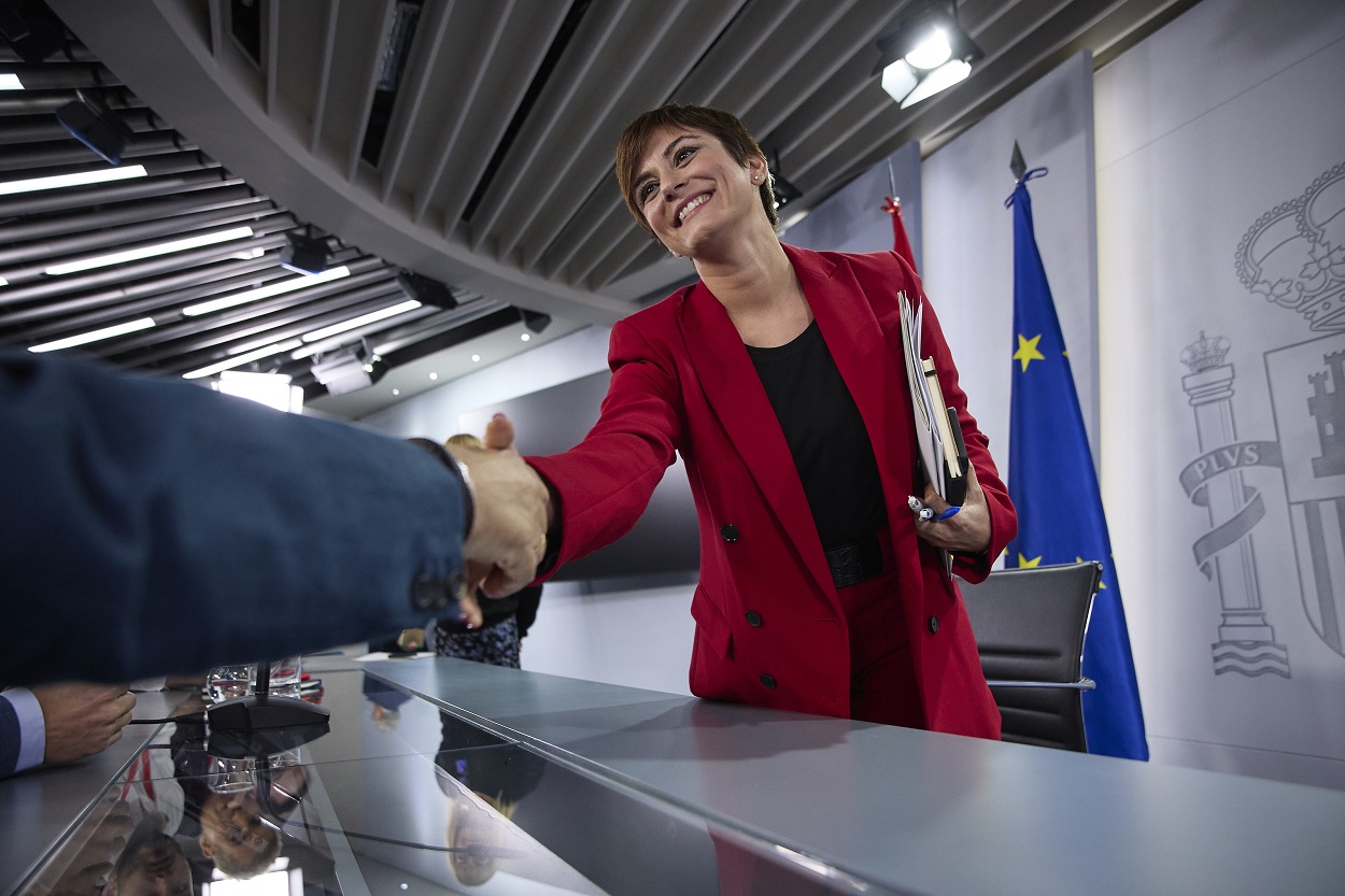 Isabel Rodríguez, durante la rueda de prensa posterior al Consejo de Ministros. EP