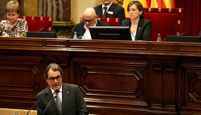 5 puntos que la CUP debería saber acerca de las alegaciones del Parlament ante el Constitucional