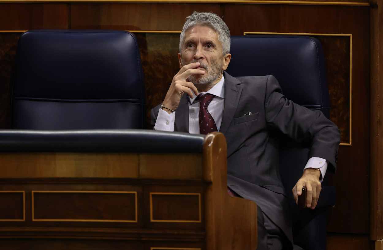 El ministro de Interior, Fernando Grande Marlaska, durante una sesión plenaria en el Congreso de los Diputados