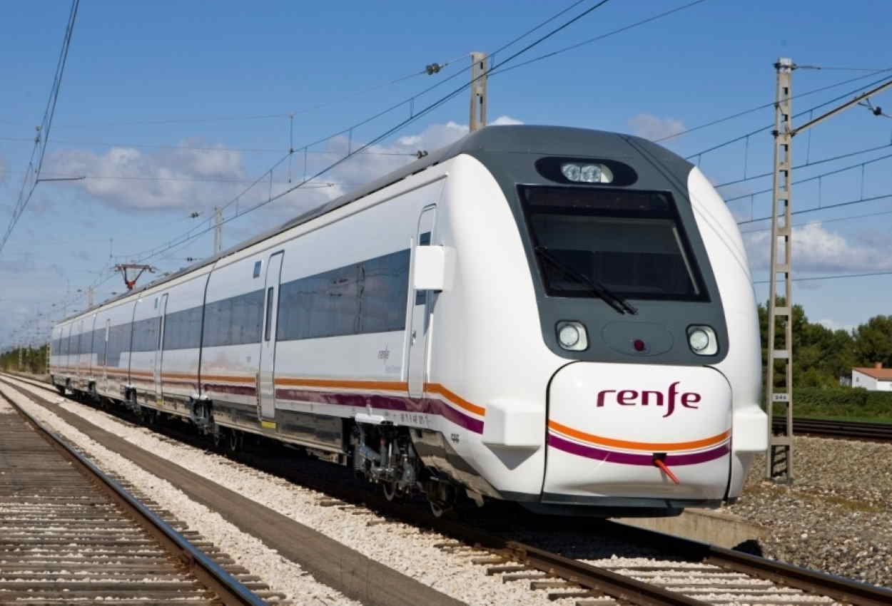 Un vehículo ferroviario de Renfe. Europa Press