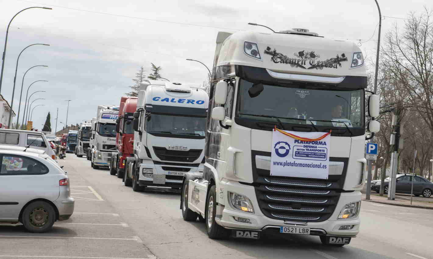 Caravana de camiones de Plataforma Nacional. EP.