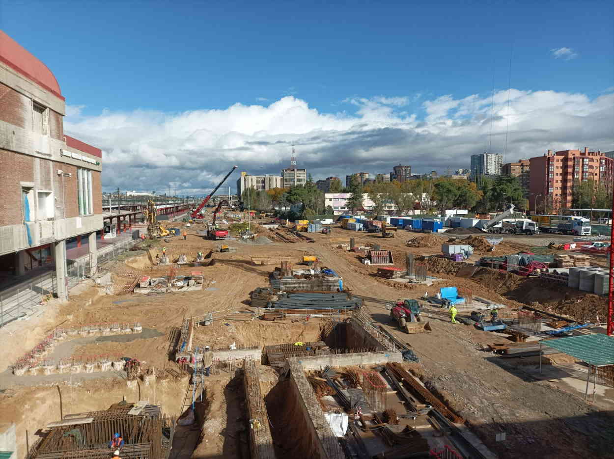 Adif realiza obras de ampliación en la estación de Madrid-Chamartín. ElPlural