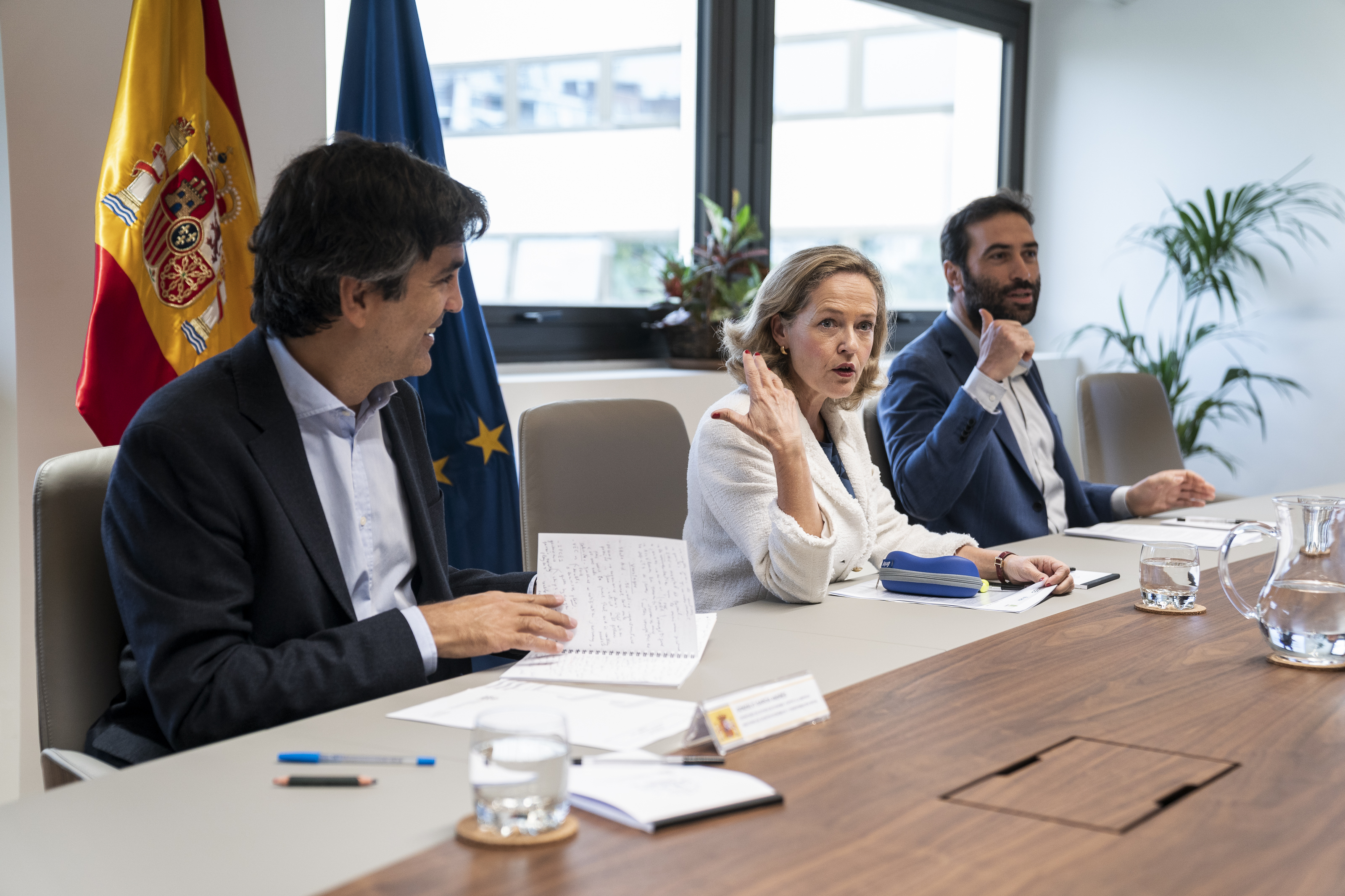 Nadia Calviño, durante una reunión con las asociaciones financieras en la sede del Ministerio de Asuntos Económicos. EP