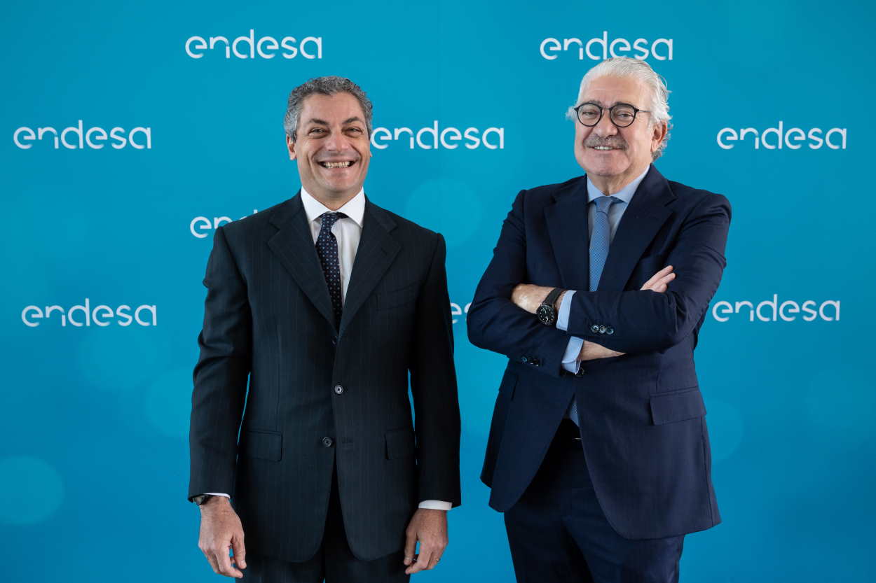 José Bogas, consejero delegado de Endesa y Luca Passa, director general económico financiero