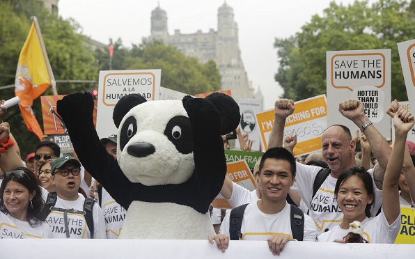 París es papel mojado, porque el acuerdo no es jurídicamente vinculante para salvar la tierra