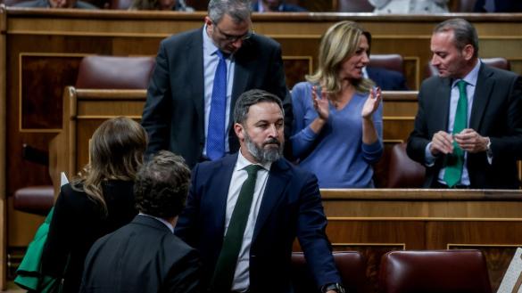 Vox abandona el Congreso tras la expulsión de una de sus diputadas por ...