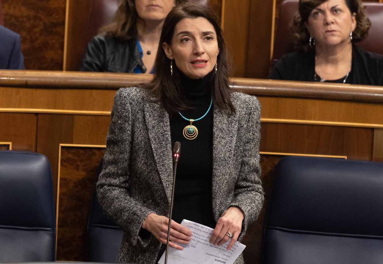 La ministra de Justicia, Pilar Llop, interviene durante una sesión plenaria en el Congreso de los Diputados