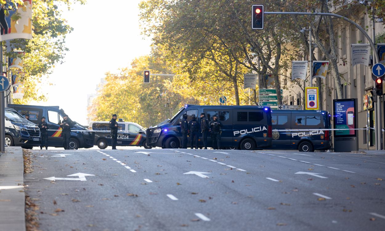 La Embajada de EEUU en Madrid ha detectado un sexto paquete con material pirotécnico de características similares a los neutralizados.