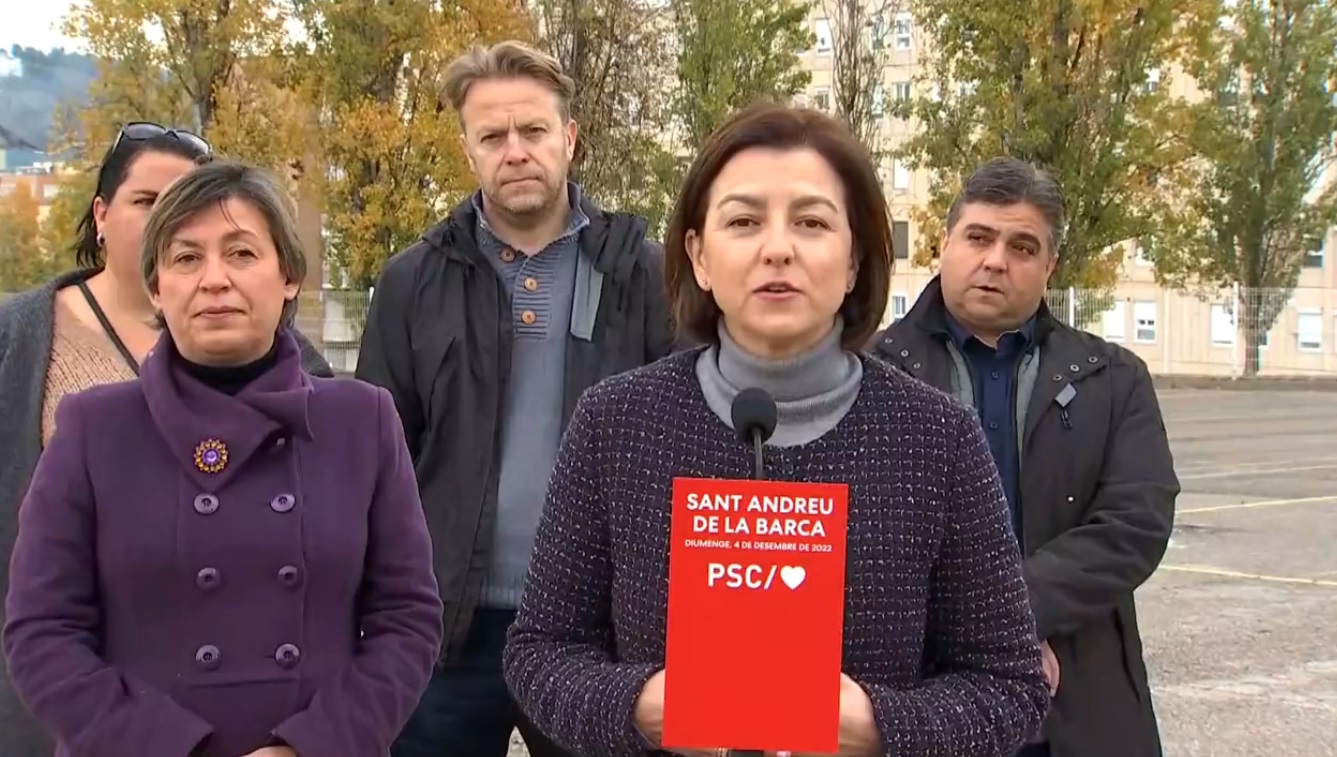 La portavoz del PSOE en el Senado, Eva Granados, durante el acto de este domingo en Sant Andreu de la Barca (Barcelona).