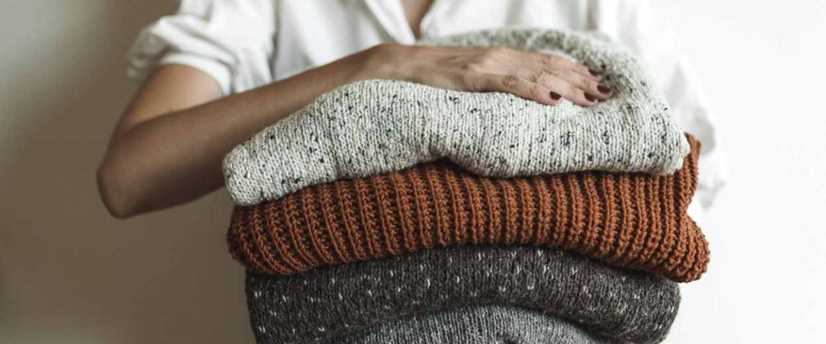 Cómo estirar un jersey que ha encogido en tres pasos