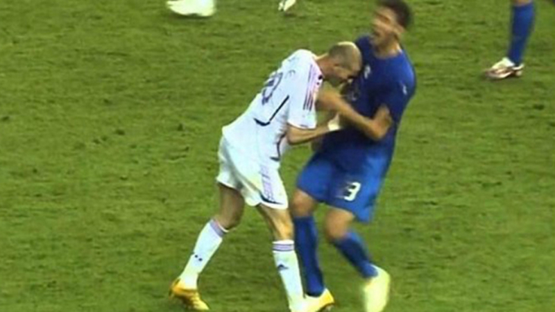Cabezazo de Zidane