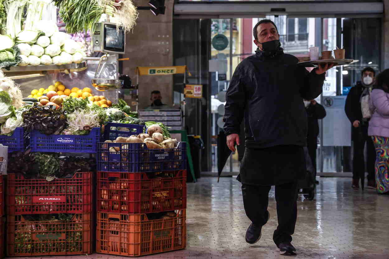 El comercio minorista experimenta su mayor caída del año en la eurozona, pero crece en España. EP