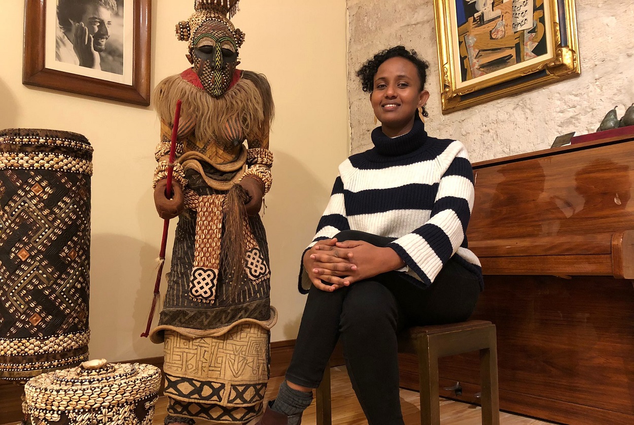 Hayat Traspas, en el Museo de Arte Africano Arellano Alonso. Franca Velasco
