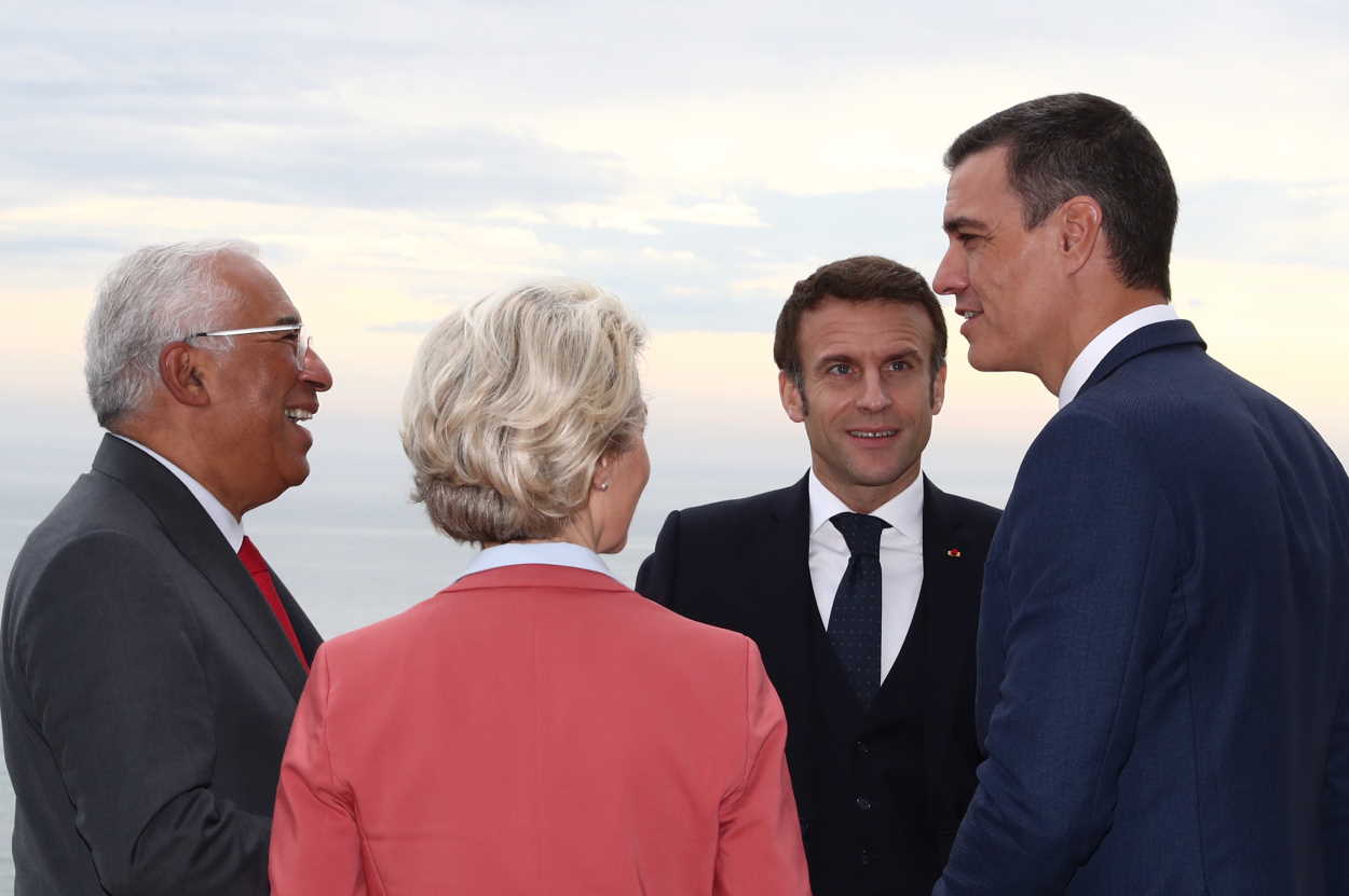 Encuentro entre Pedro Sánchez, Emmanuel Macron, Antonio Costa y Úrsula von der Leyen con motivo del nuevo corredor de hidrógeno (H2MED).