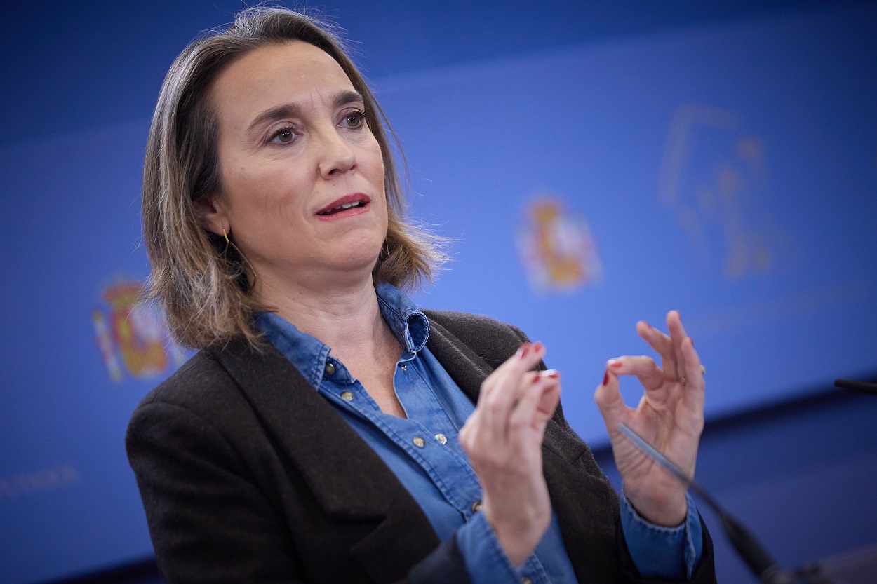 La portavoz en el Congreso y secretaria general del PP, Cuca Gamarra, en una rueda de prensa. EP