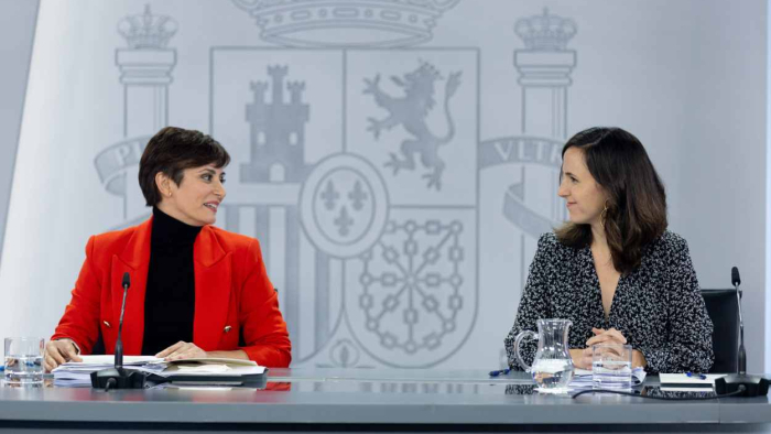 En directo: El Consejo de Ministros adopta medidas para frenar el plan antiabortista de García-Gallardo