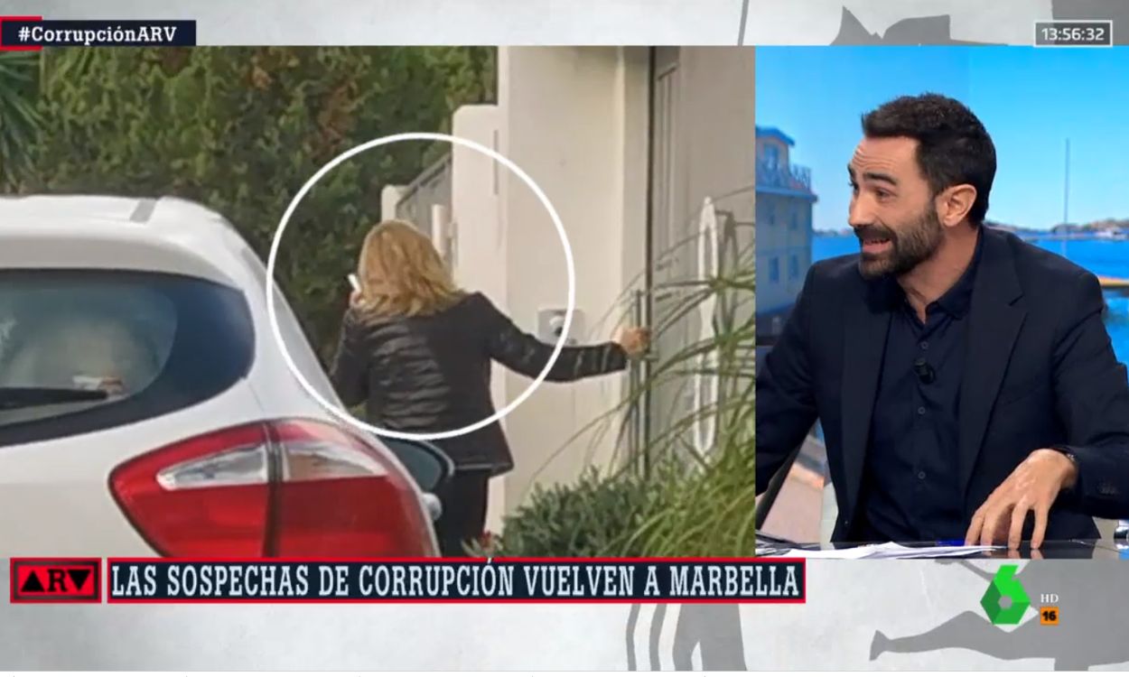 La alcaldesa de Marbella, saliendo de la casa en la que se realizaron las obras ilegales que negó. LaSexta.