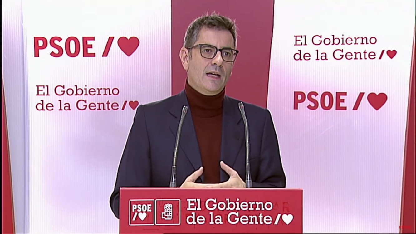Félix Bolaños, compareciendo en rueda de prensa en la sede del PSOE. @PSOE via YouTube.