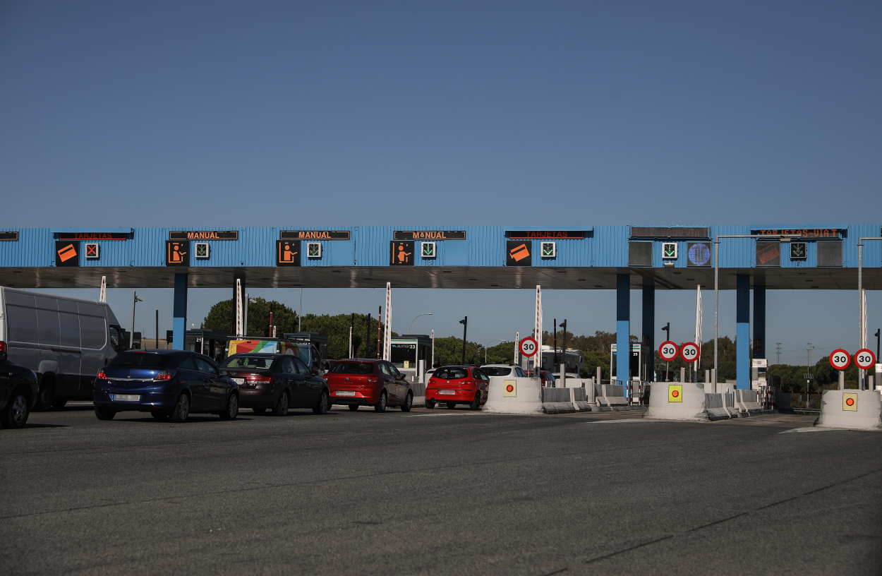 Peaje de una autopista española. EP