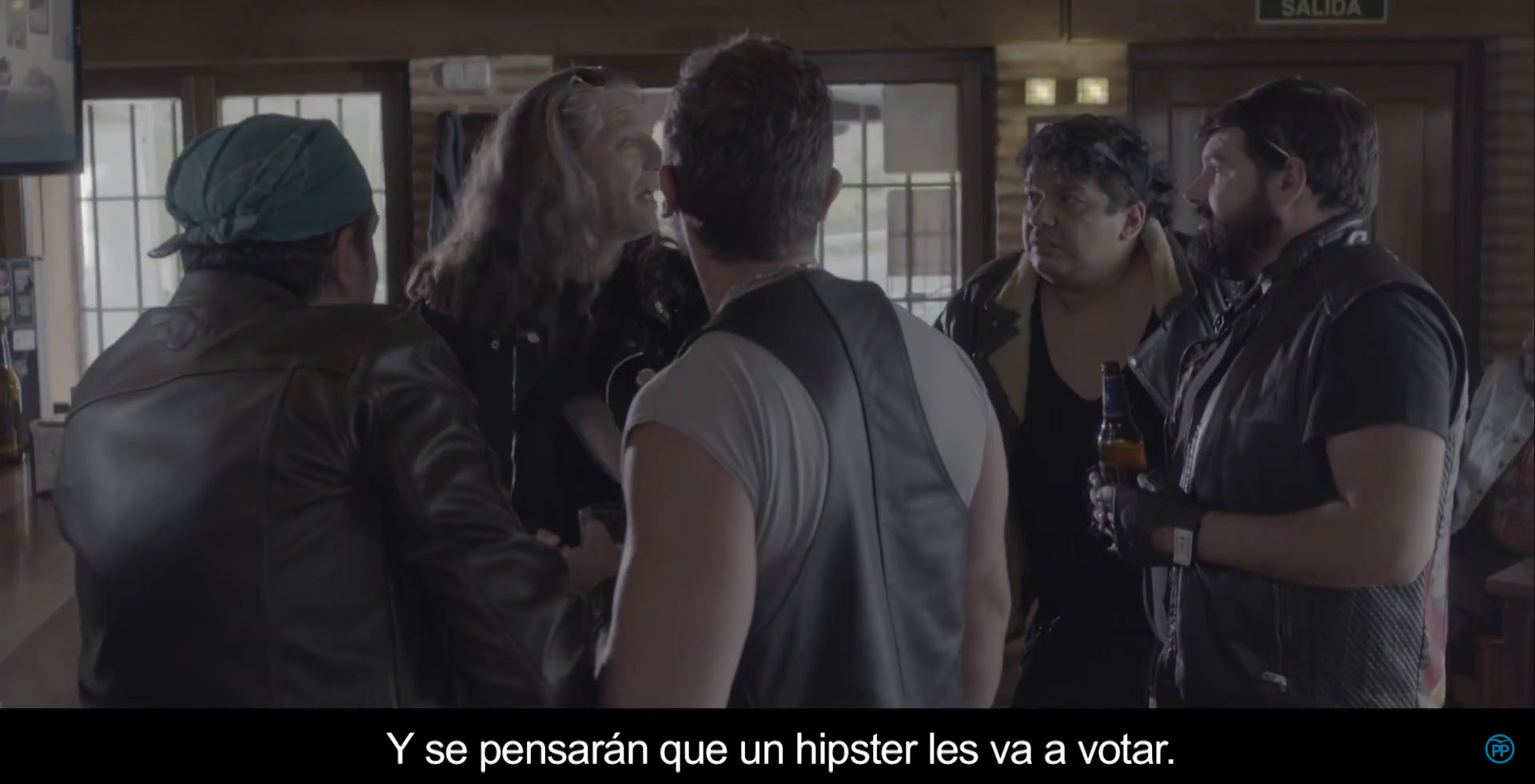 Antes votos de hipsters, ahora de moteros… El PP 'sueña' en sus vídeos