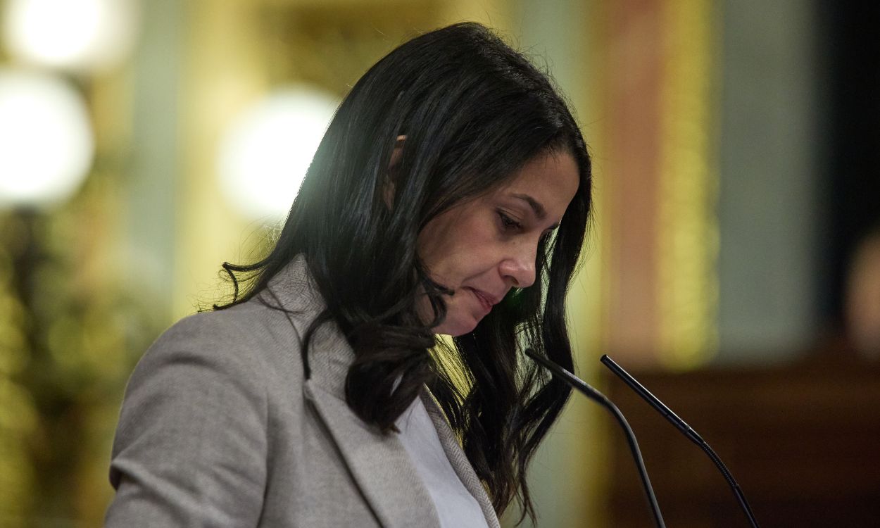 La presidenta de Ciudadanos, Inés Arrimadas, en una sesión plenaria, en el Congreso de los Diputados. Archivo/EP.