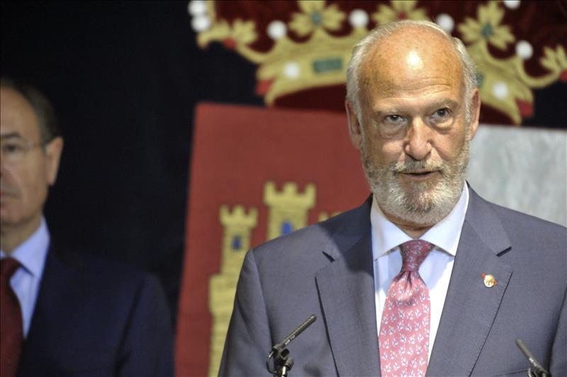 El expresidente de la Asamblea de Madrid dimite por su accidente etílico