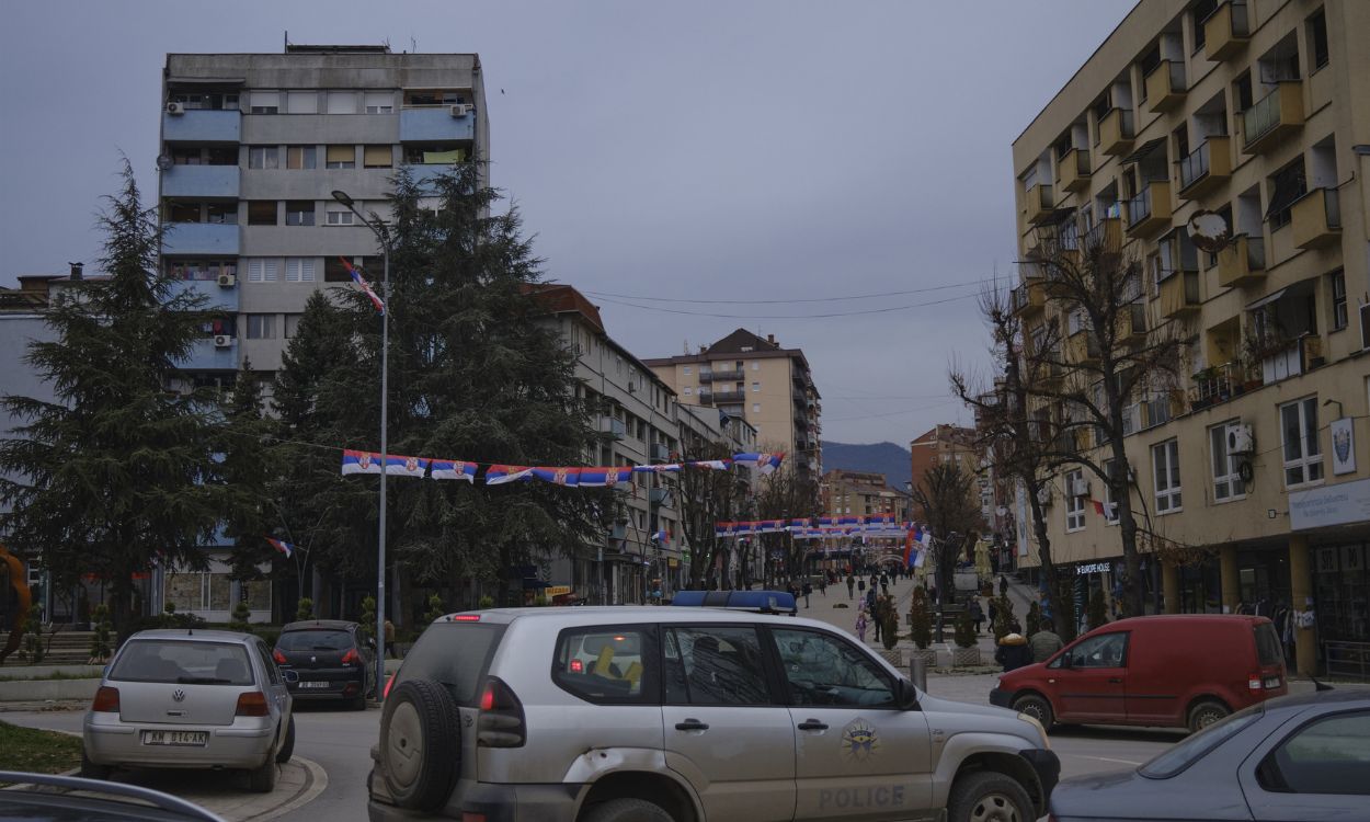 Ciudad de Mitrovica, en Kosovo, en el marco de las tensiones con Serbia. EP.