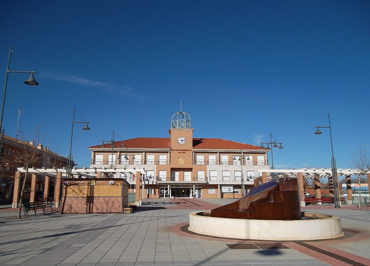 Ayuntamiento de Cabanillas del Campo, en Guadalajara