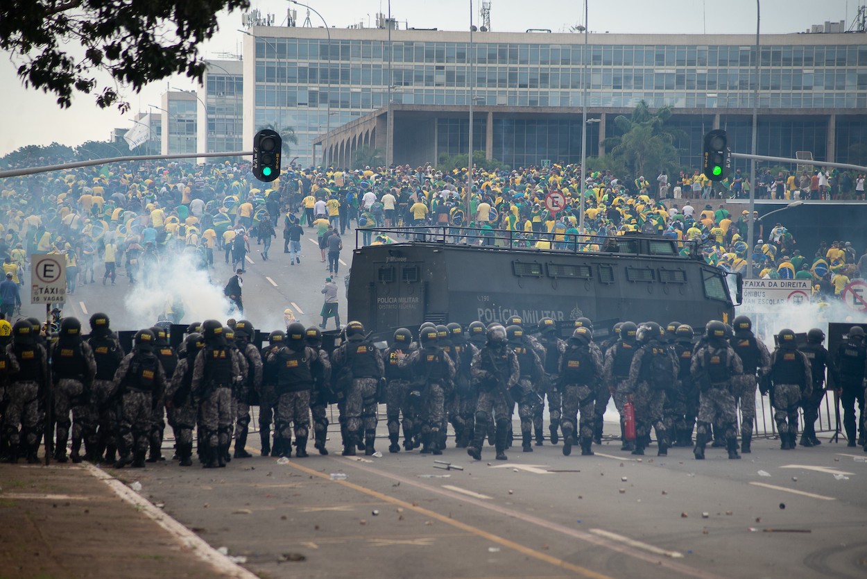 Asalto a las sedes del poder en Brasil. EP