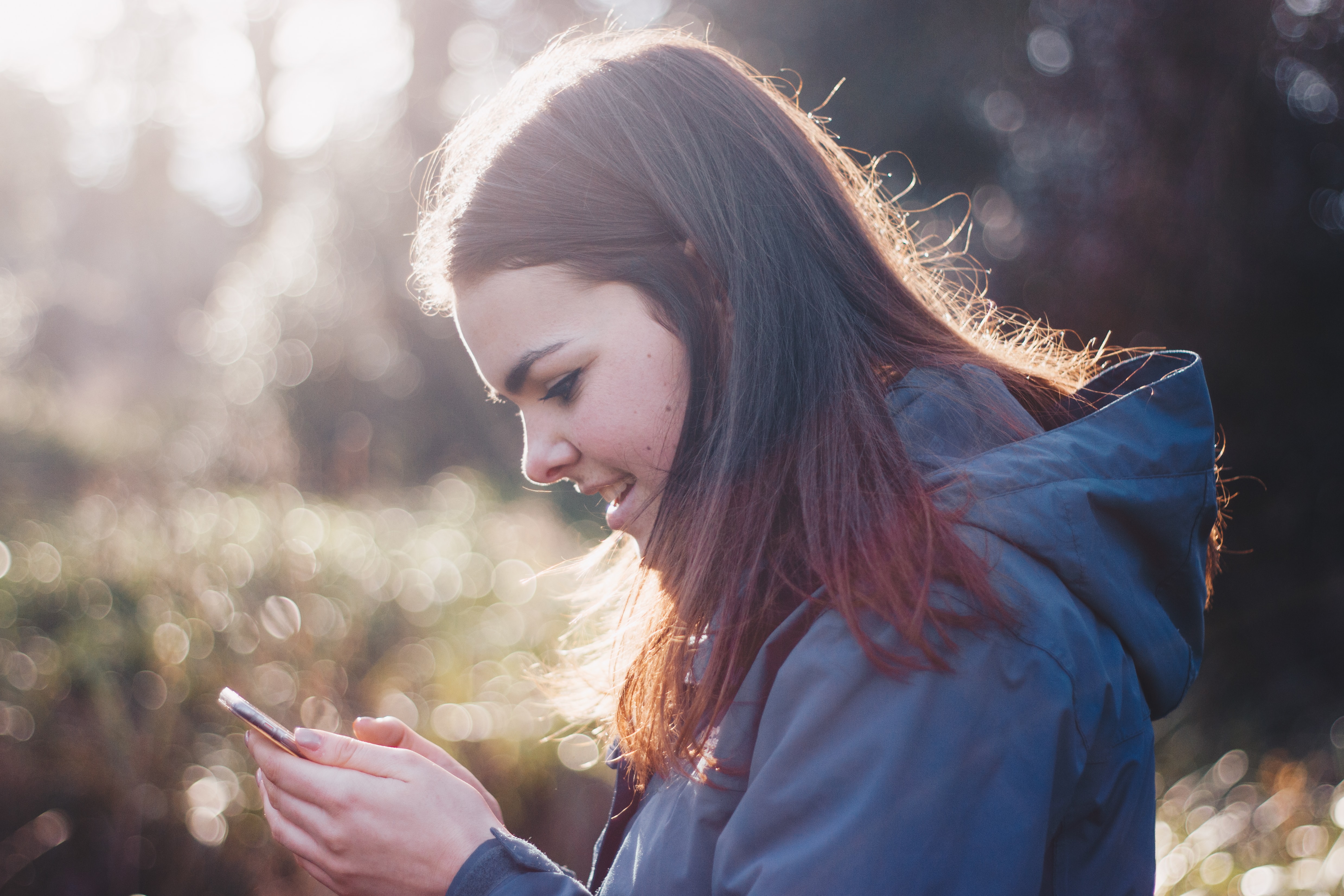 Las personas adultas entrevistadas consideran que los principales motivos para el deterioro de la salud mental de los jóvenes son la influencia de las redes sociales