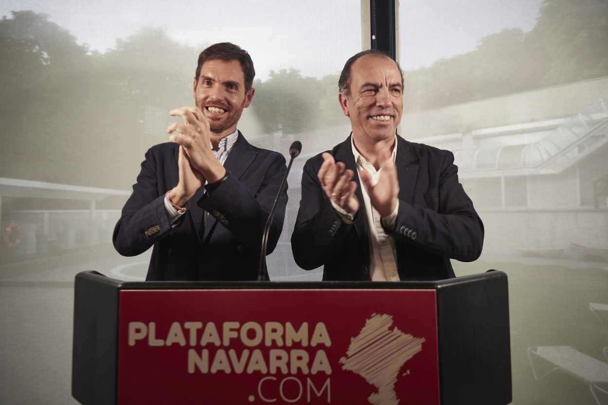 Sergio Sayas (i) y Carlos Adanero (d), dos de los 'tránsfugas' fichados por el PP navarro. EP