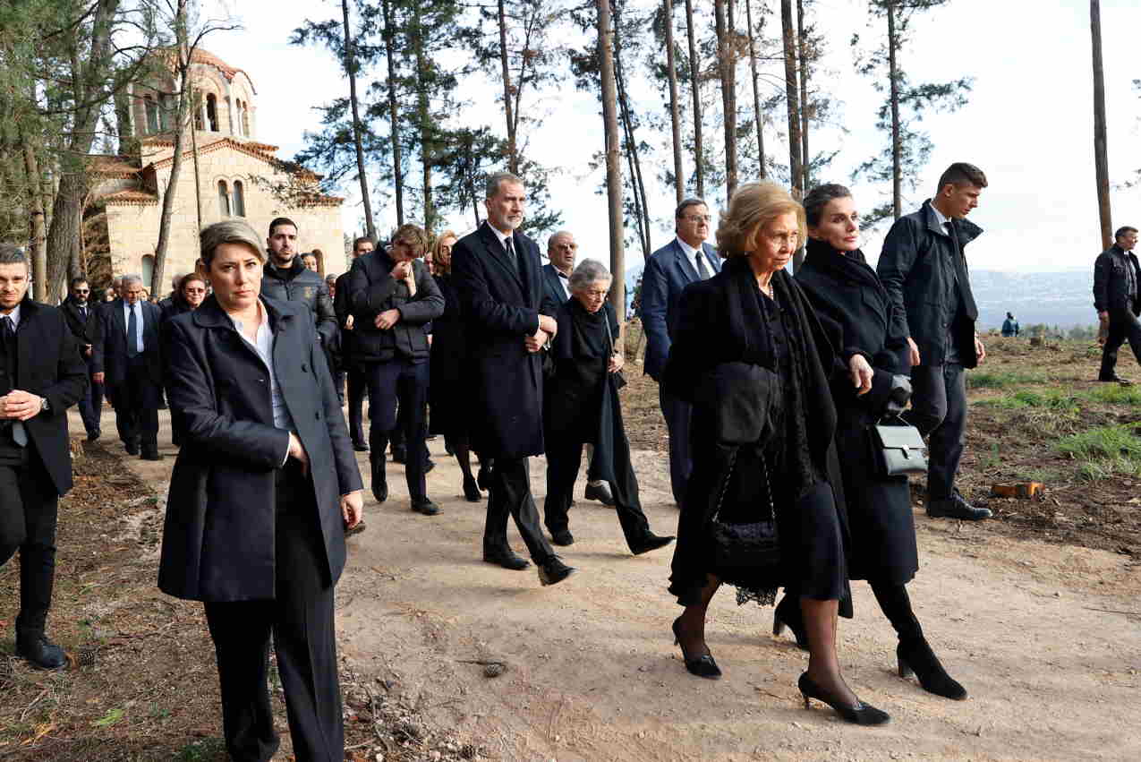 La Reina Letizia y la Reina Sofía durante el sepelio de Constantino II de Grecia. Casa Real