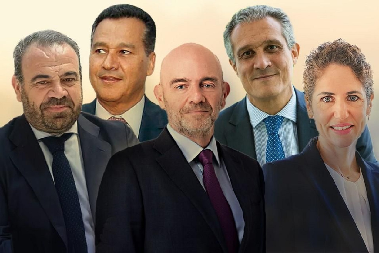 De izquierda a derecha: Gabriel Juan Escarrer (Melià Hotels), Eustasio López (Lopesan), Ramón Aragonés (NH), Raúl González (Barceló) y Sabina Fluxá (Iberostar).