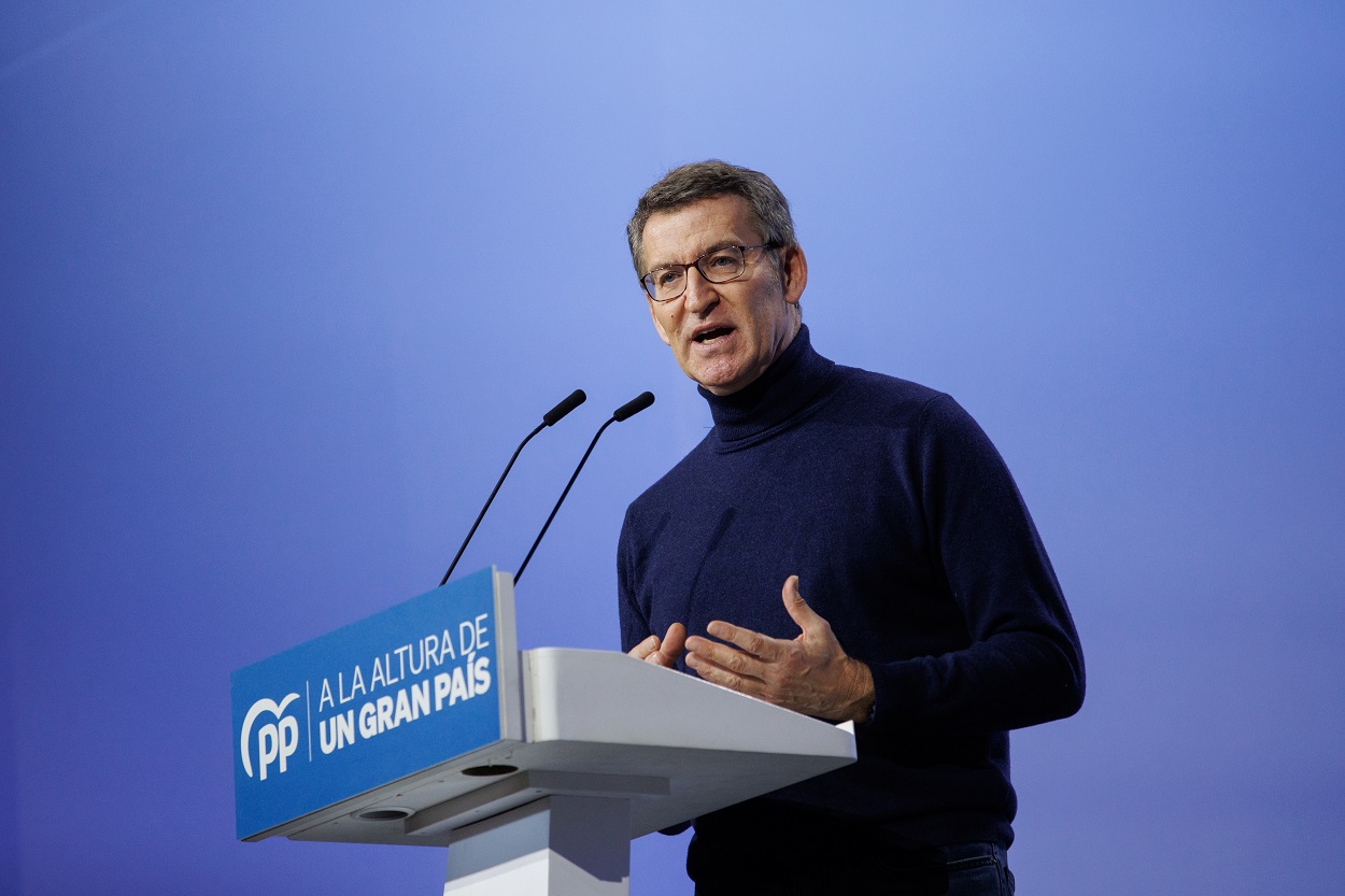 El presidente del Partido Popular, Alberto Núñez Feijóo, interviene durante el acto de presentación de los candidatos del PP a capital de provincia para las elecciones municipales del 28 de mayo. EP.