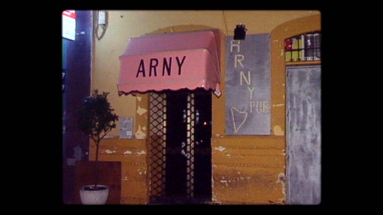 El pub Arny. HBO
