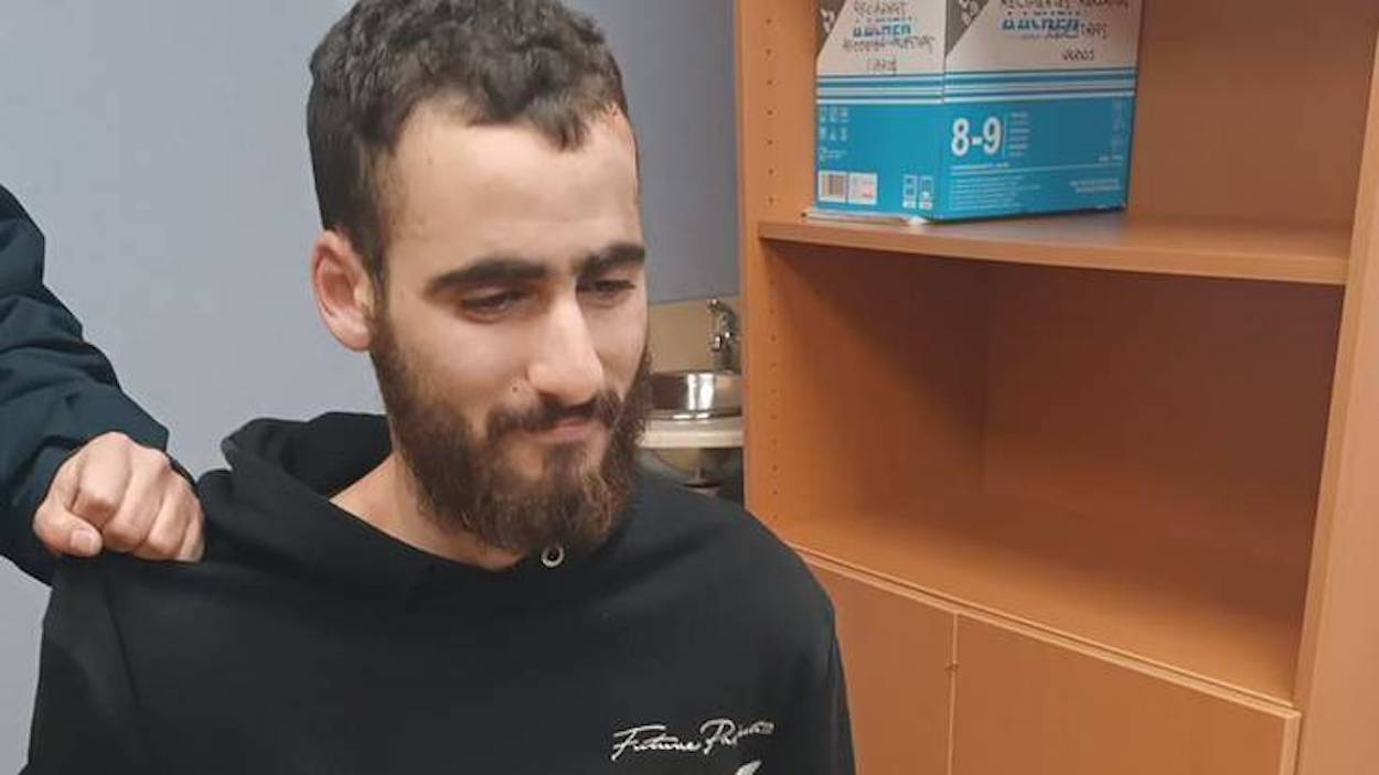 Yassine Kanjaa, en dependencias policiales tras su detención el 25 de enero en Algeciras. CADENA SER