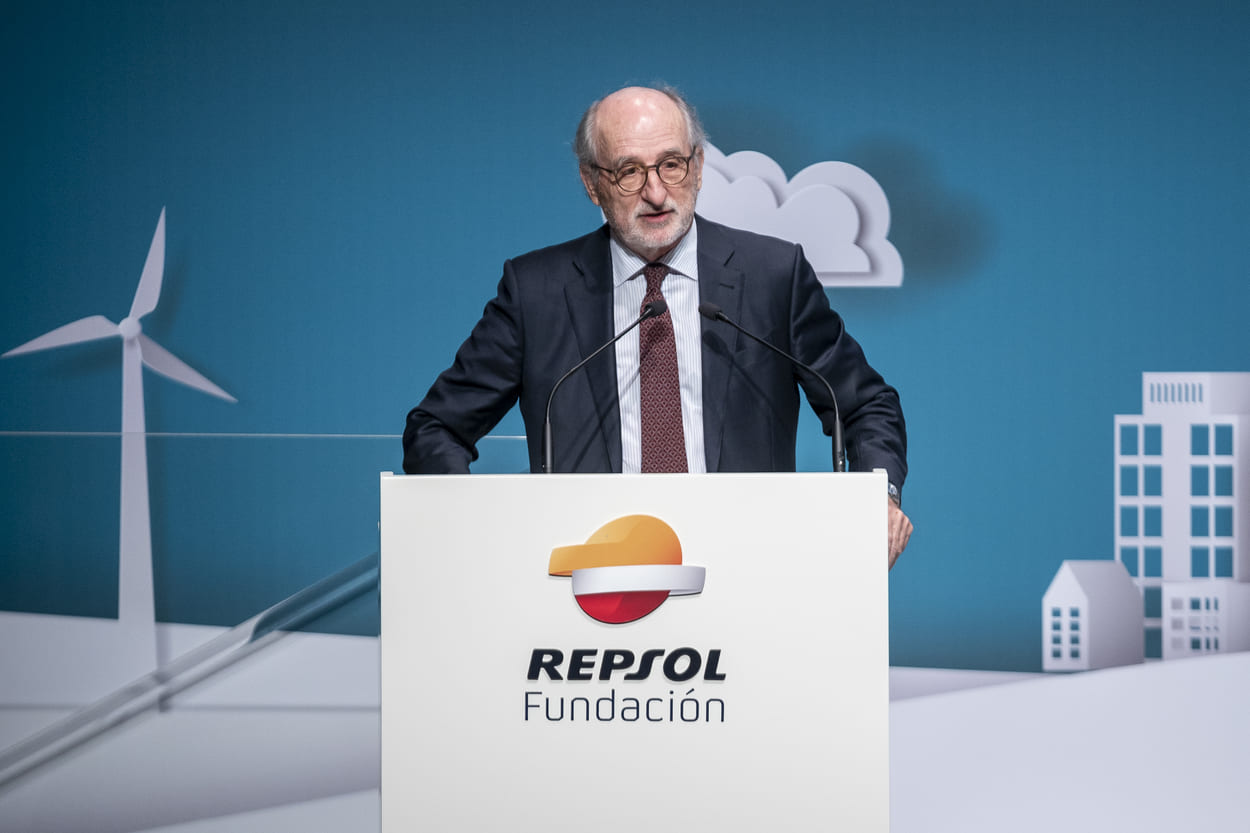 El presidente de Repsol, Antonio Brufau, durante el encuentro de jóvenes empresarios organizado en Campus Repsol