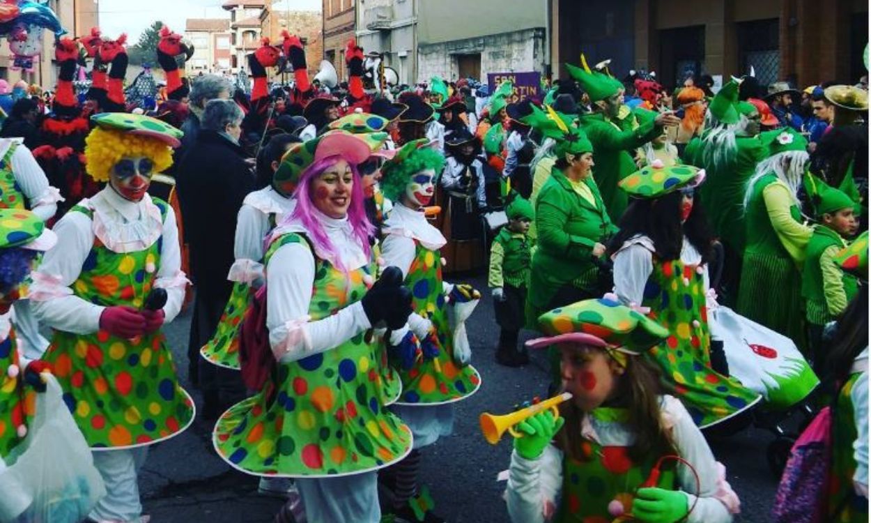 El Carnaval de la Bañeza, León. @carnavaldelabaneza