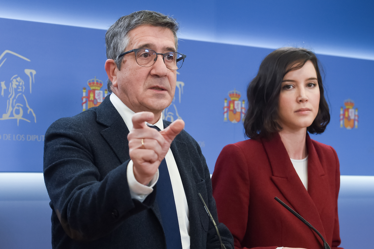 Los cambios de la ley del solo sí es sí con la reforma del PSOE. Patxi López y Andrea Fernández. EP